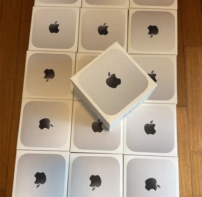 整排 Mac mini 新机实拍